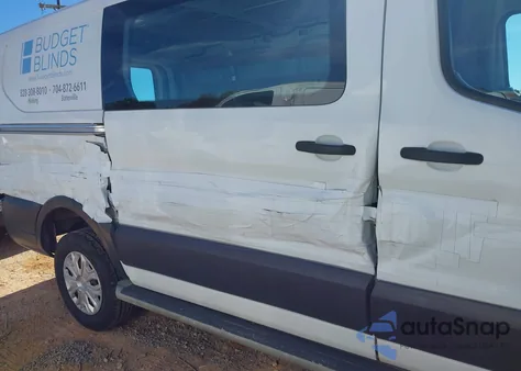 2018 Ford Transit-250 z USA, uszkodzony, nr VIN 1FTYR1YMXJKB17015